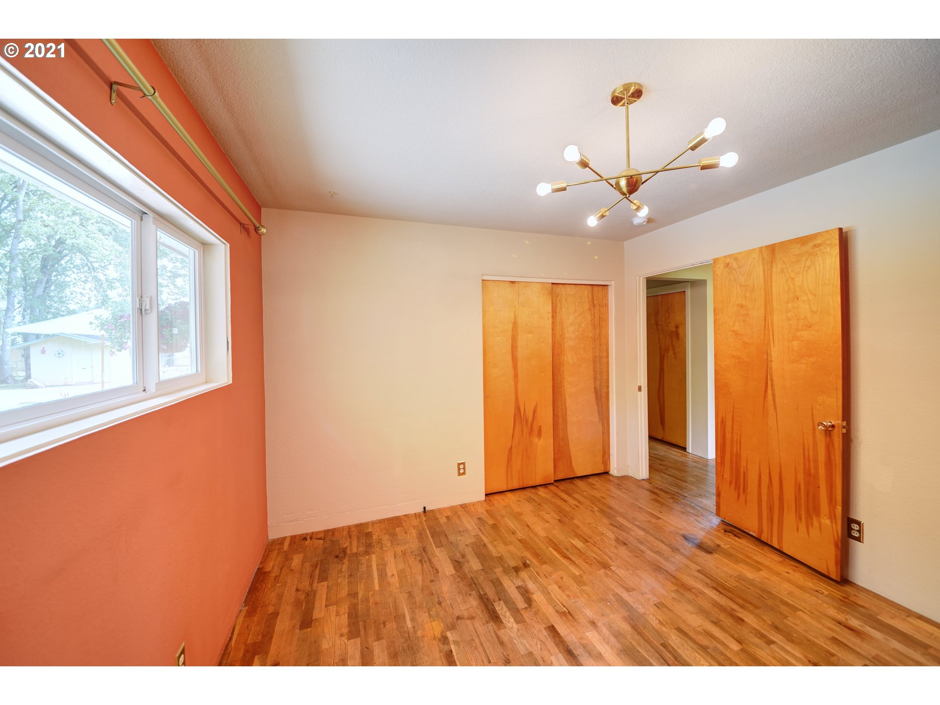 24837 Suttle Road Elmira, OR 97437 - Photo 14 of 32 Gallery Image 14