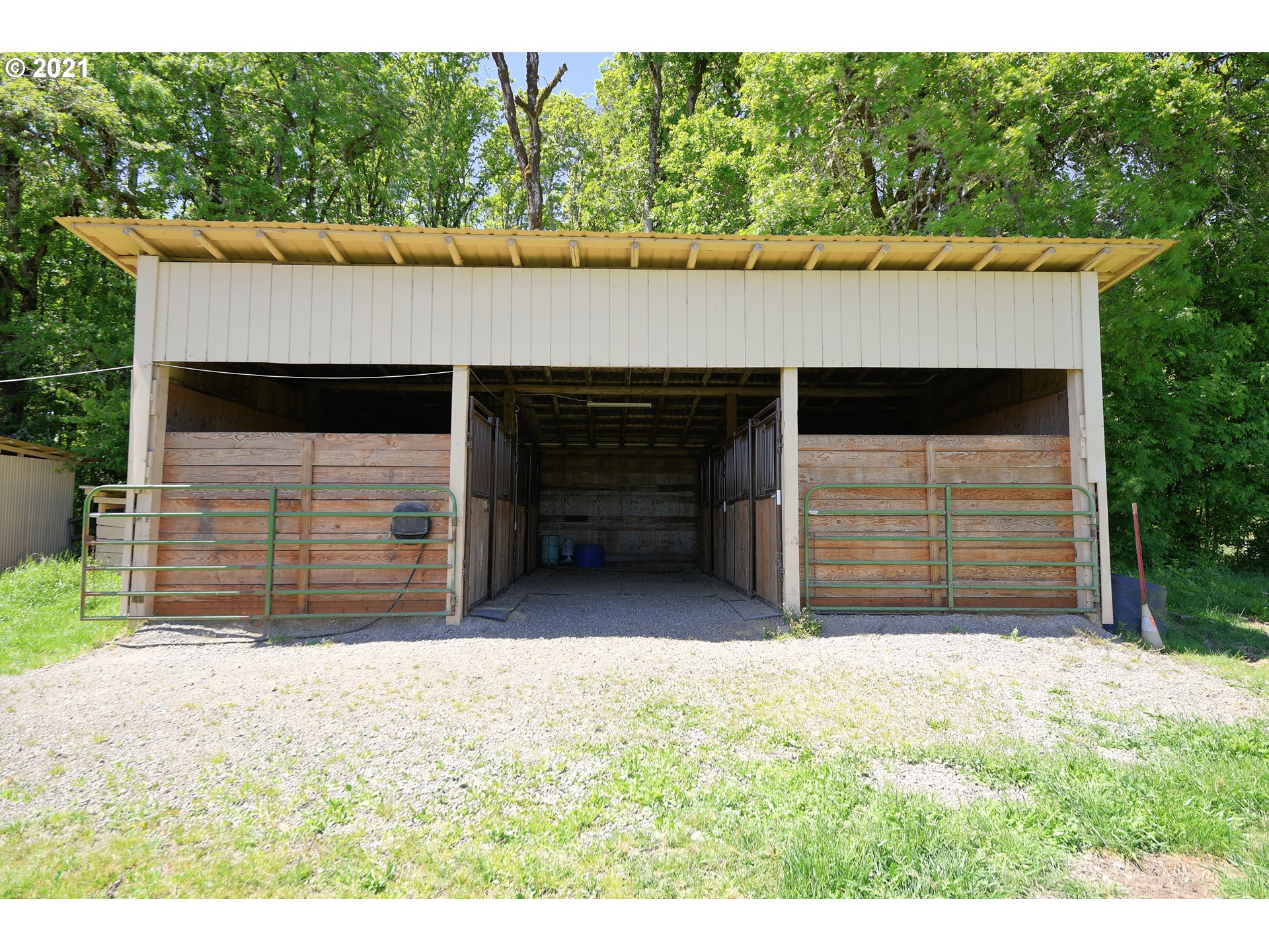 24837 Suttle Road Elmira, OR 97437 - Photo 27 of 32 Gallery Image 27