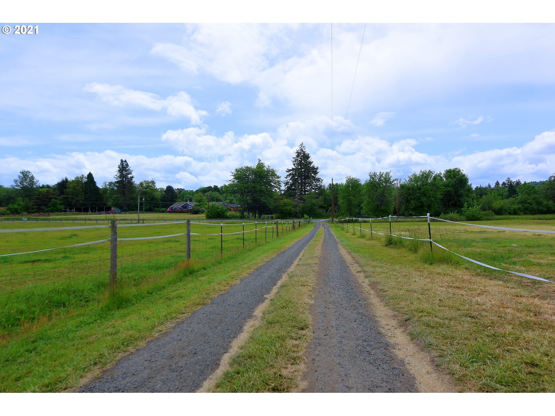 24837 Suttle Road Elmira, OR 97437 - Photo 32 of 32 Gallery Image 32