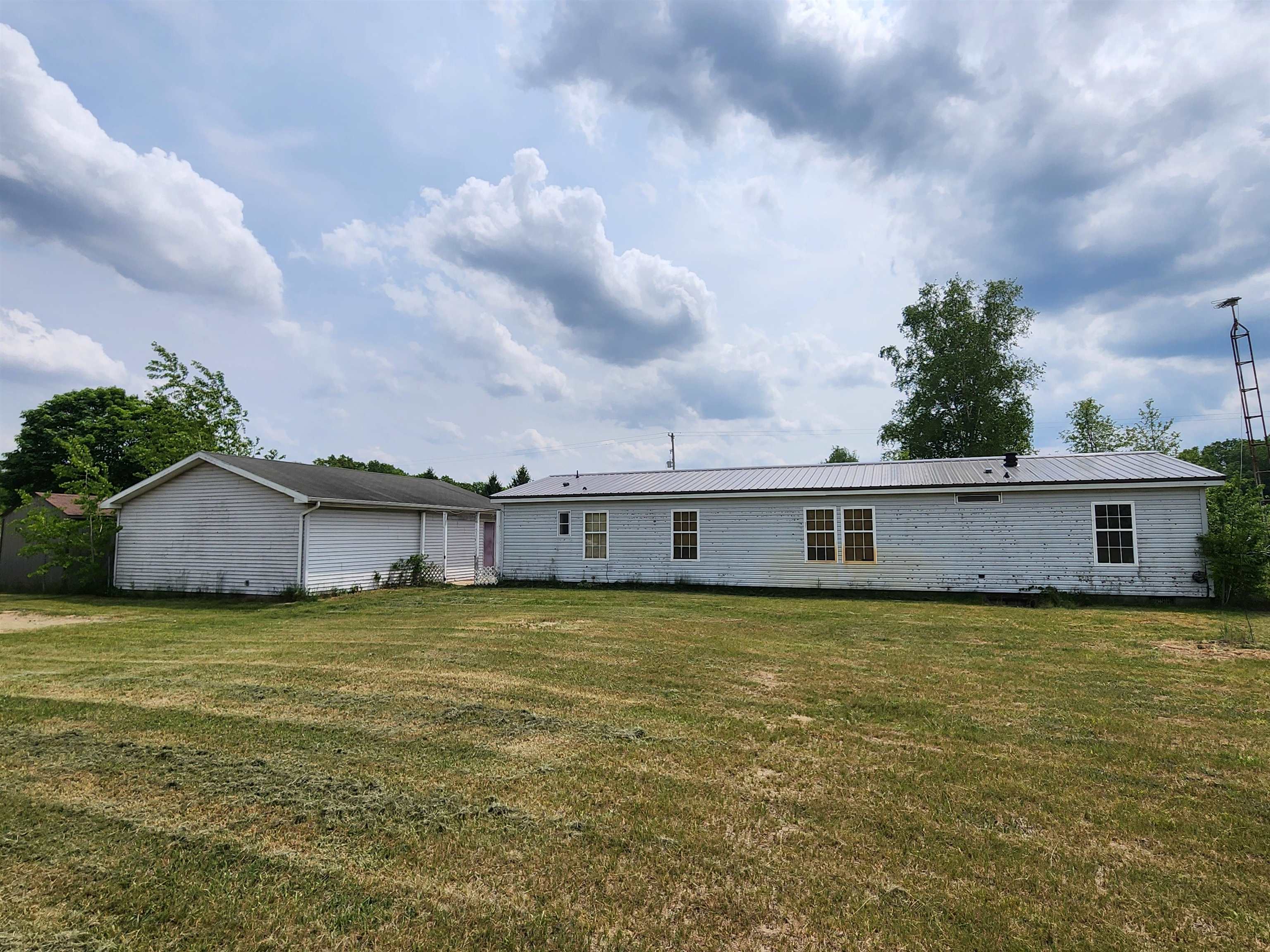 11636 Madison Road Riverdale, MI 48877 - Photo 38 of 40