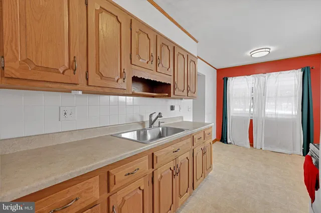 $215,000 | 539 South 5th Avenue, Lebanon, PA 17042