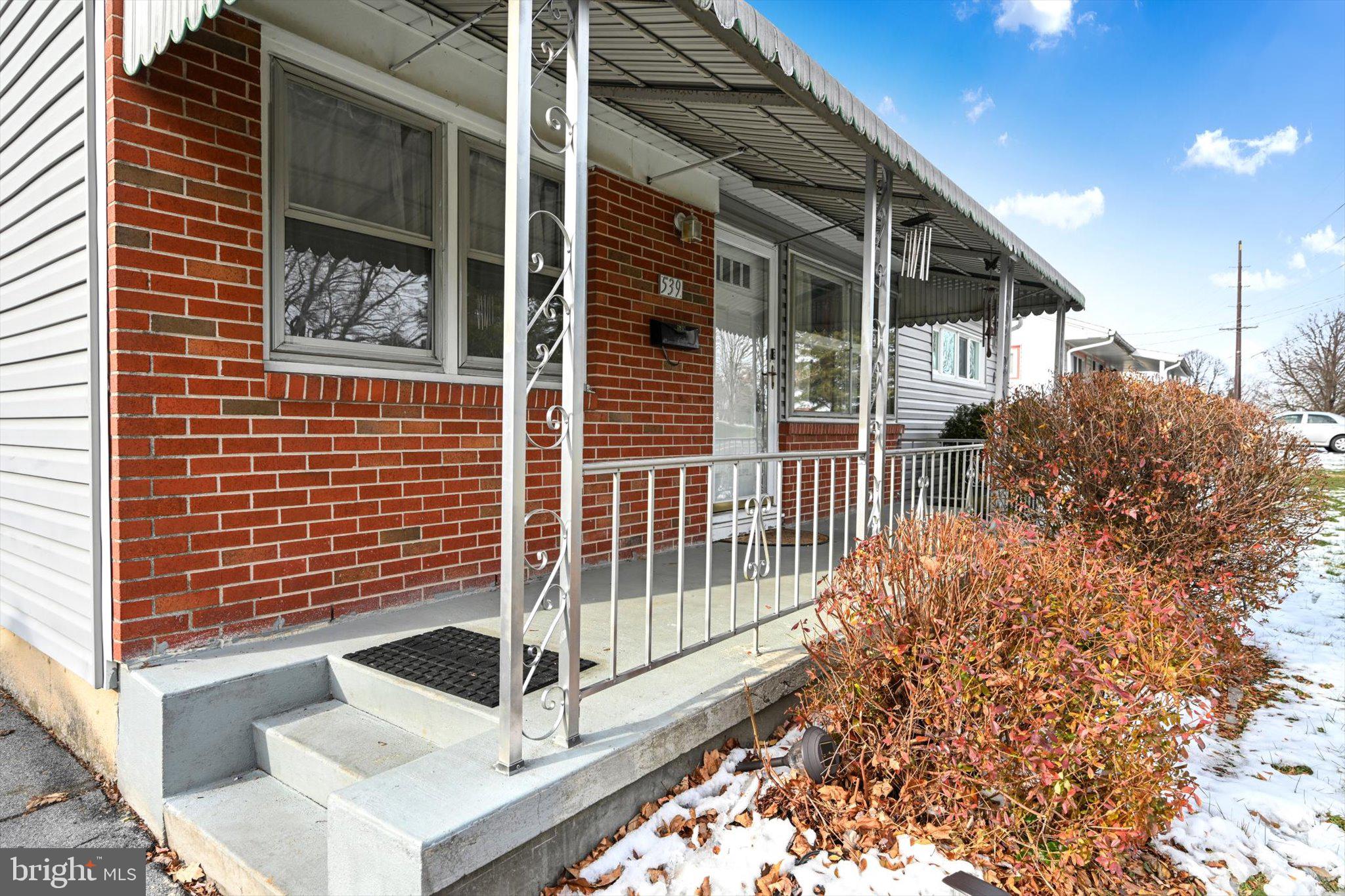 539 South 5th Avenue Lebanon, PA 17042 - Photo 7 of 32