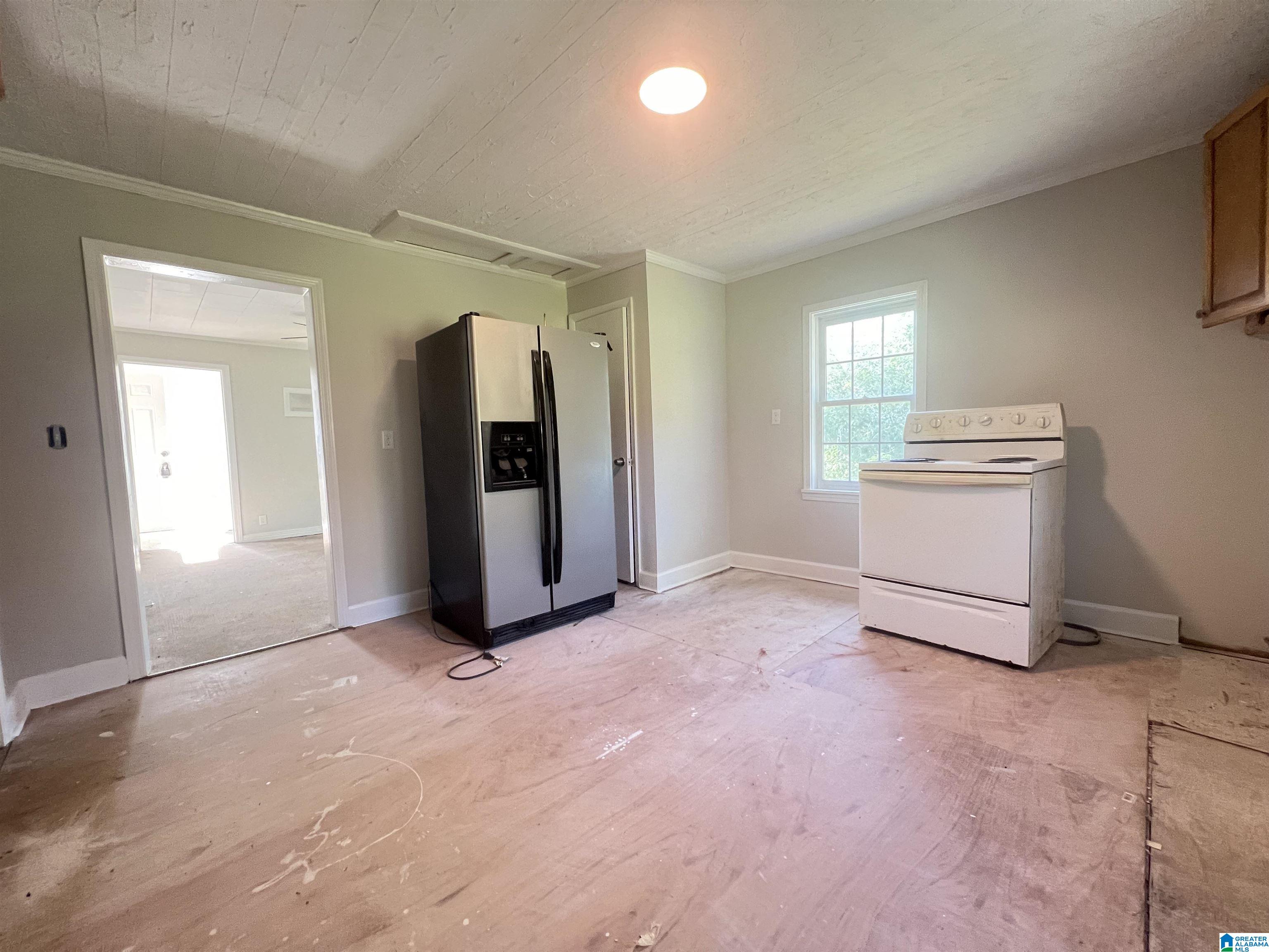 910 McPherson Street Oxford, AL 36203 - Photo 7 of 11