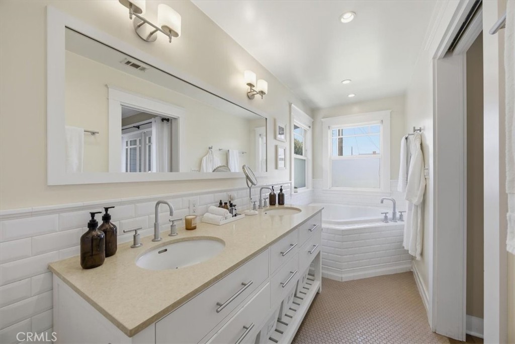 419 Virginia Street El Segundo, CA 90245 - Photo 27 of 41