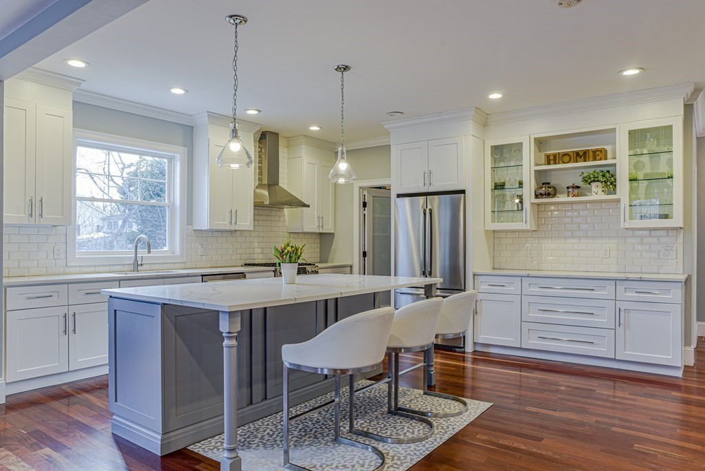 330 Ridge Street Arlington, MA 02474 - Photo 8 of 42