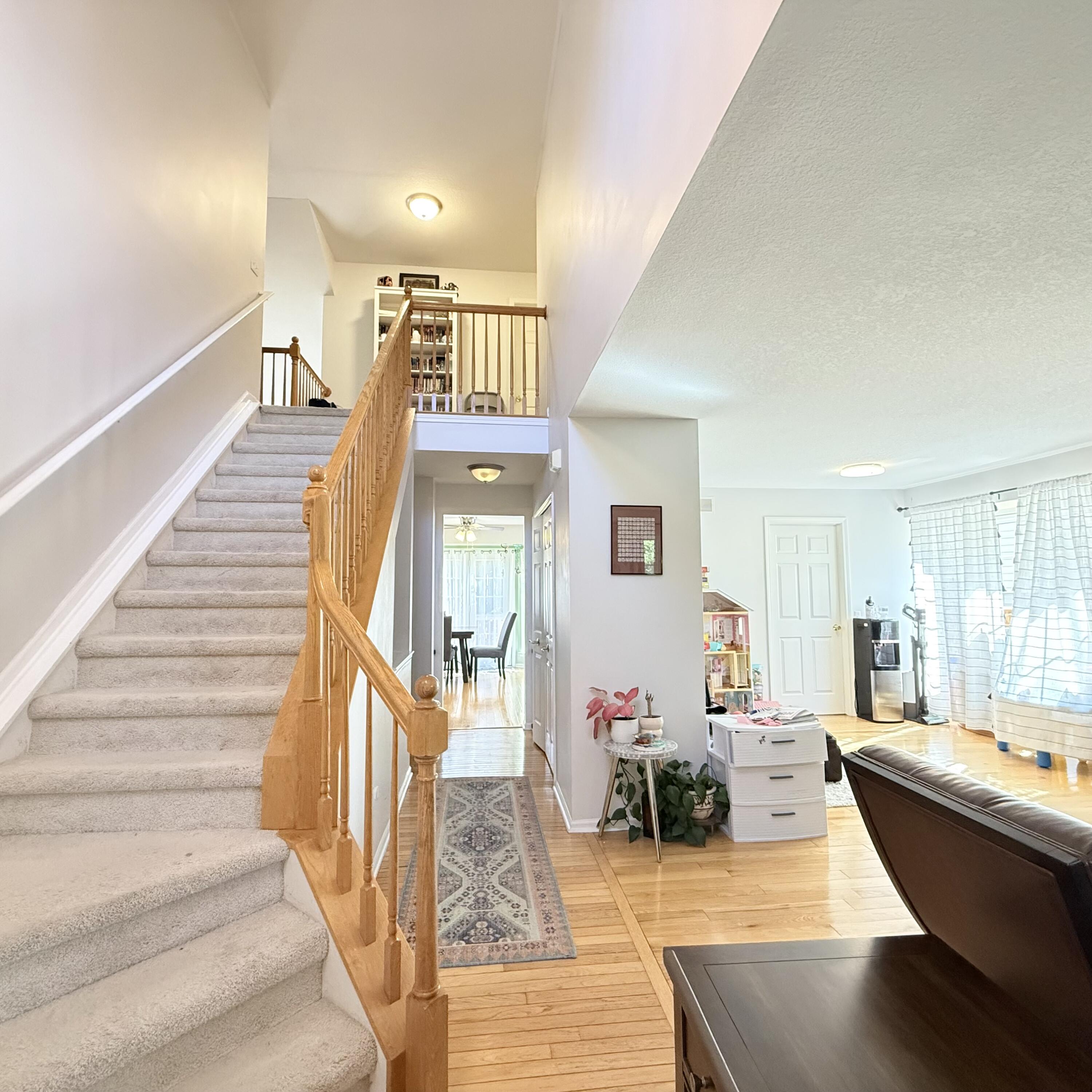 4953 South Ridgeside Circle Ann Arbor, MI 48105 - Photo 2 of 22 Entryway