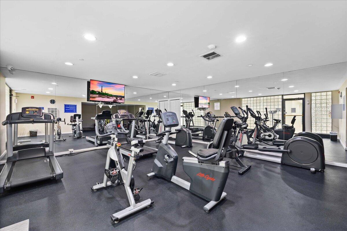 4000 North Ocean Drive, Unit 2004 Singer Island, FL 33404 - Photo 34 of 54 a view of a room with gym equipment