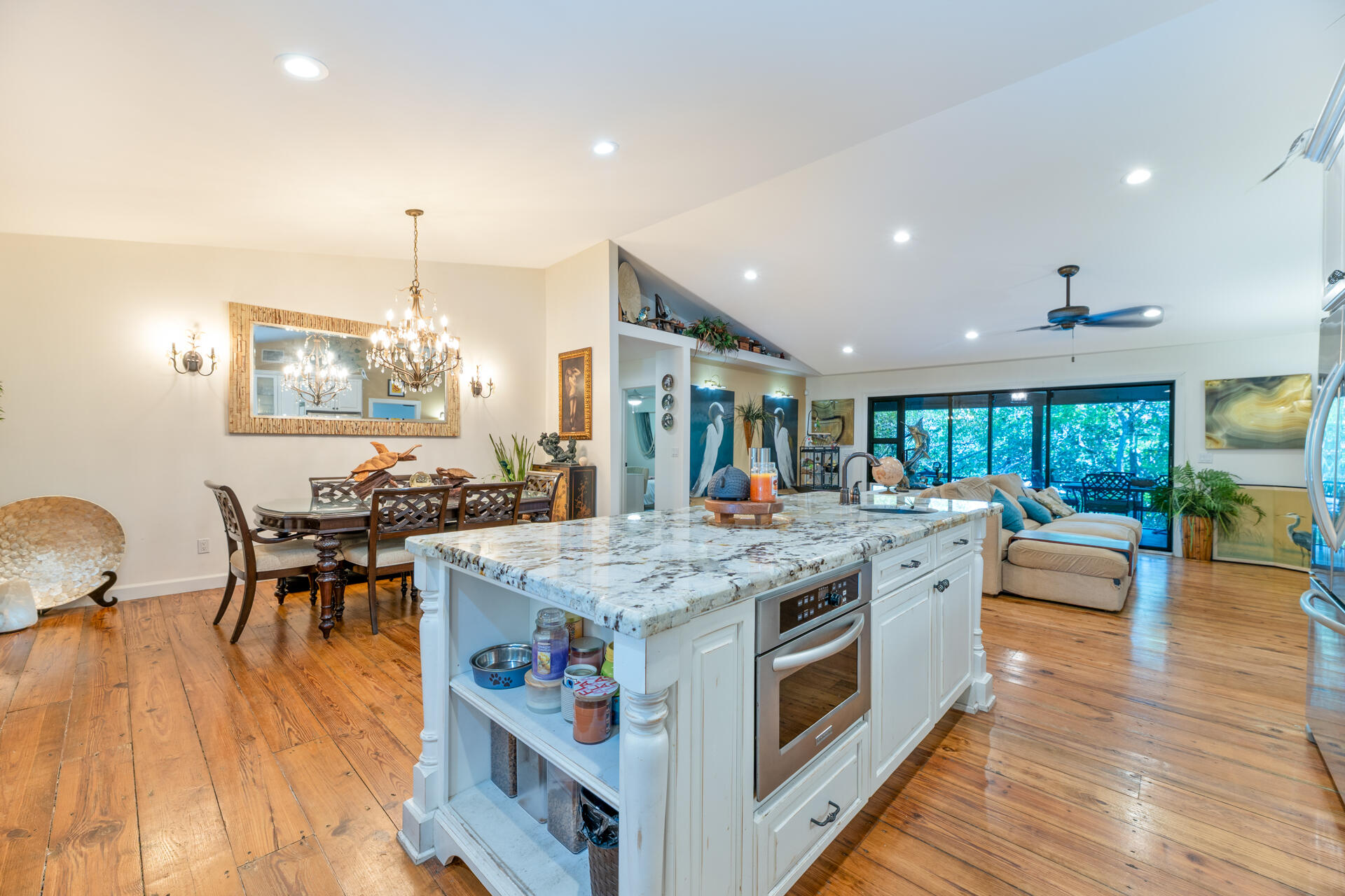 304 Southwest Indian Grove Drive Stuart, FL 34994 - Photo 13 of 73 20260522 - 304 SW Indian Groves Dr - MR-