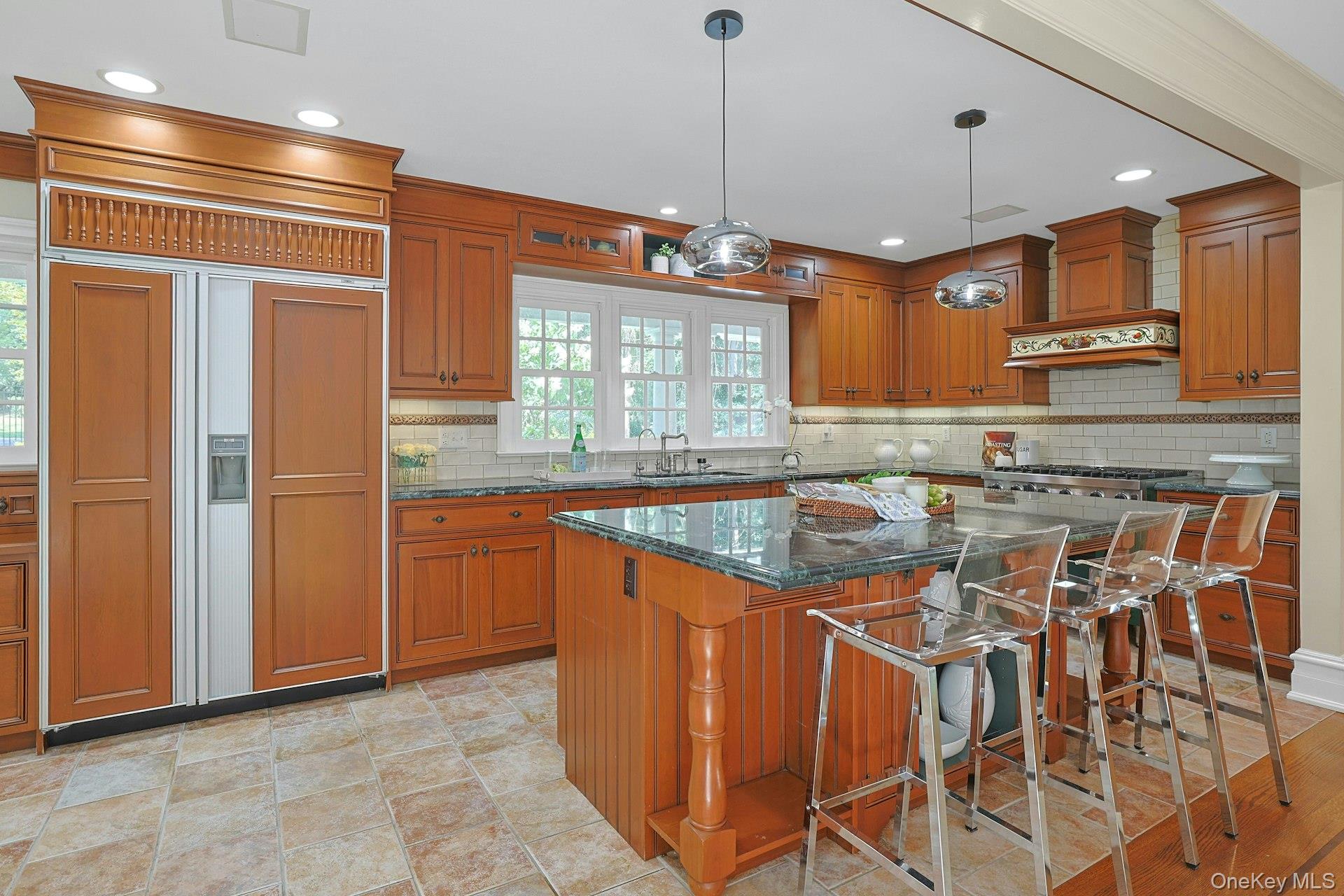8 North Lake Road Armonk, NY 10504 - Photo 20 of 50