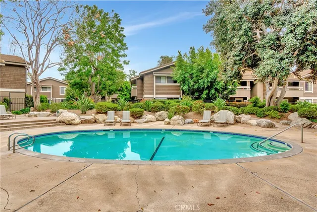 $495,000 | 174 Streamwood, Irvine, CA 92620