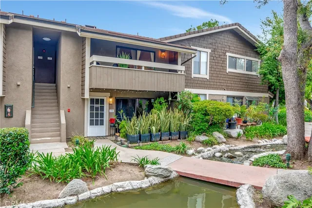 $495,000 | 174 Streamwood, Irvine, CA 92620