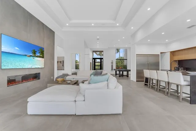 $4,495,000 | 923 Eve Street, Delray Beach, FL 33483