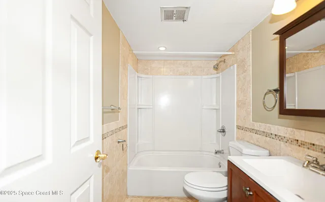 $1,375 | 190 East Olmstead Drive, Unit B7, Titusville, FL 32780