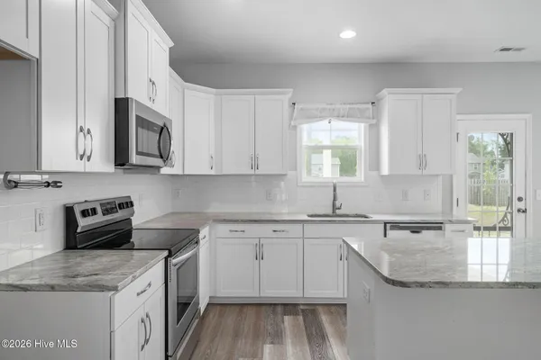 $374,000 | 455 Jasmine Way, Burgaw, NC 28425