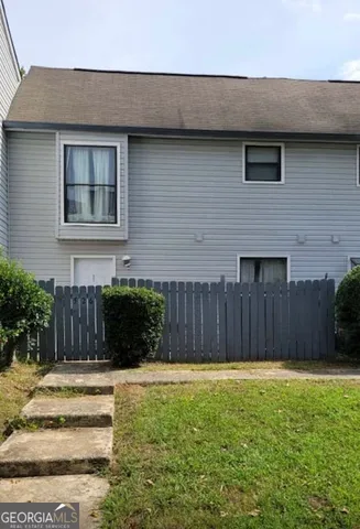 $115,000 | 526 Country Greens Drive, Jonesboro, GA 30238