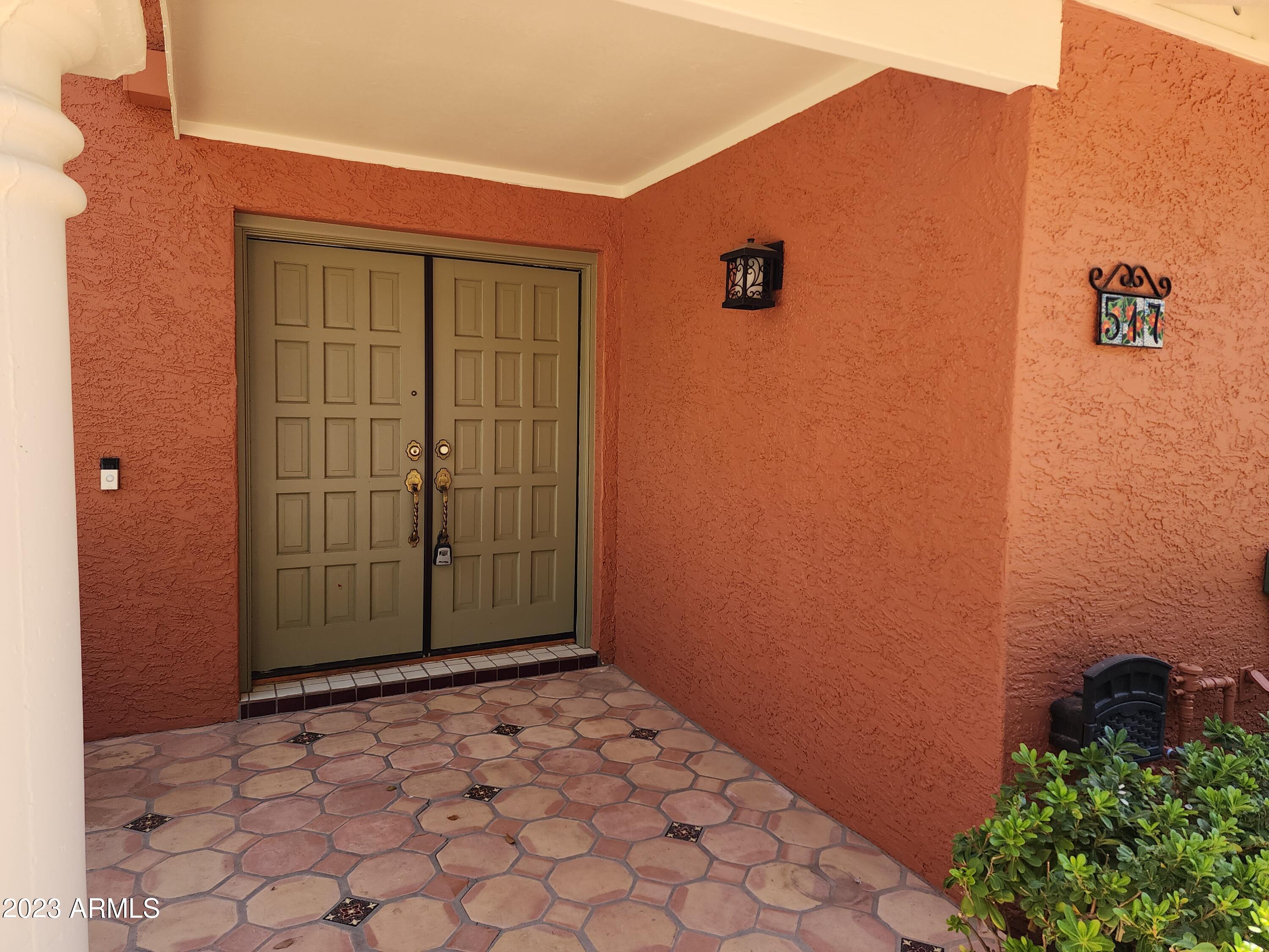 517 West Knox Road Chandler, AZ 85225 - Photo 12 of 14 a view of a blue door