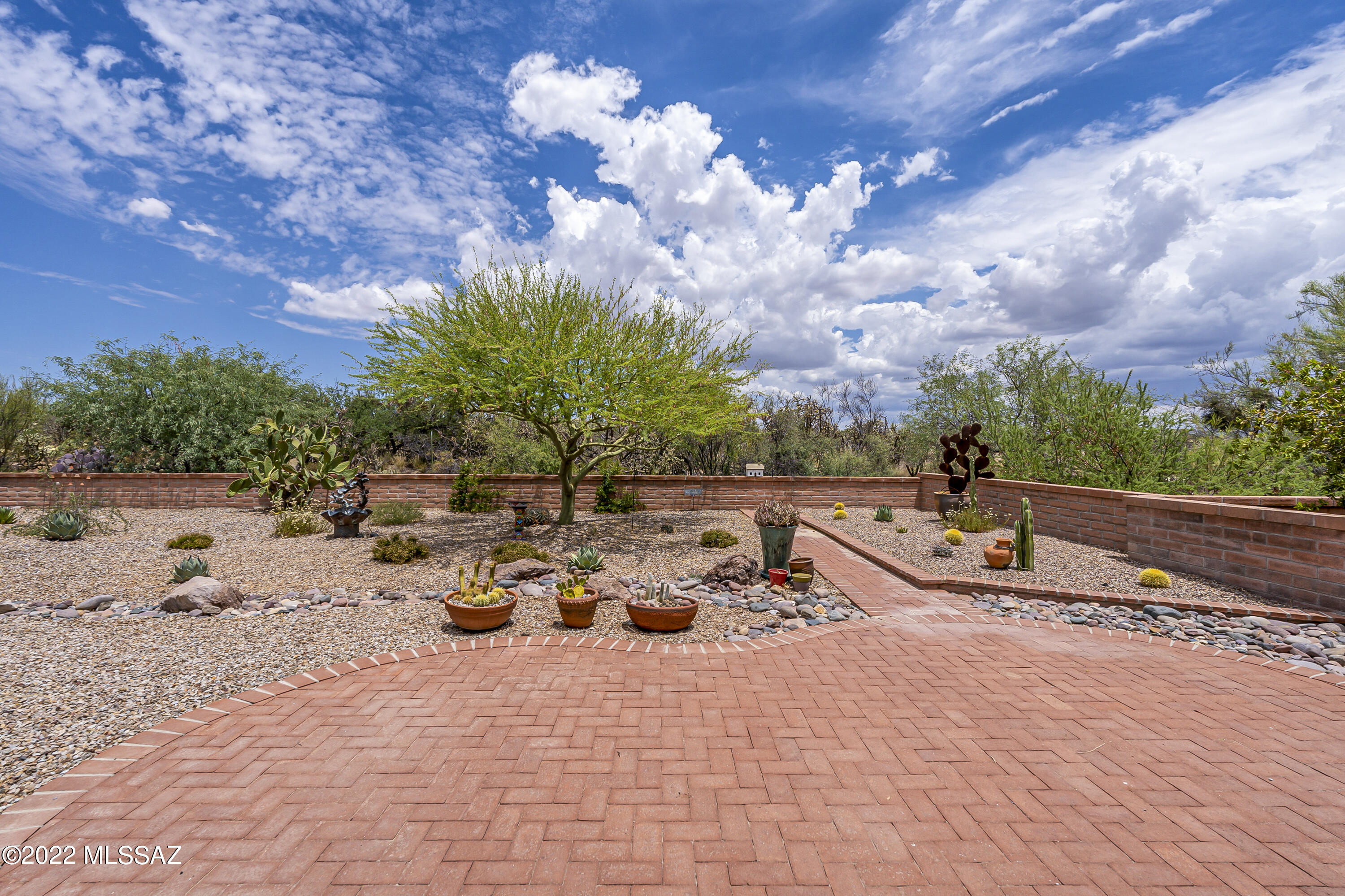 1589 East Crown Ridge Way Tucson, AZ 85755 - Photo 45 of 50