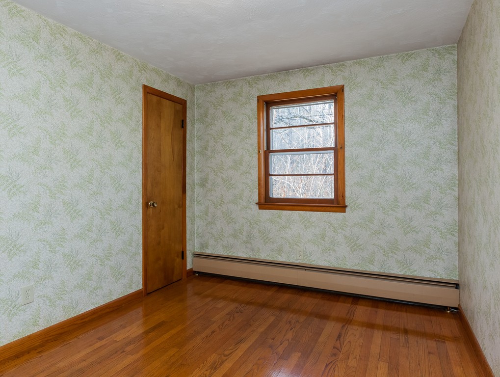 401 Kennedy Road Northampton, MA 01053 - Photo 15 of 22