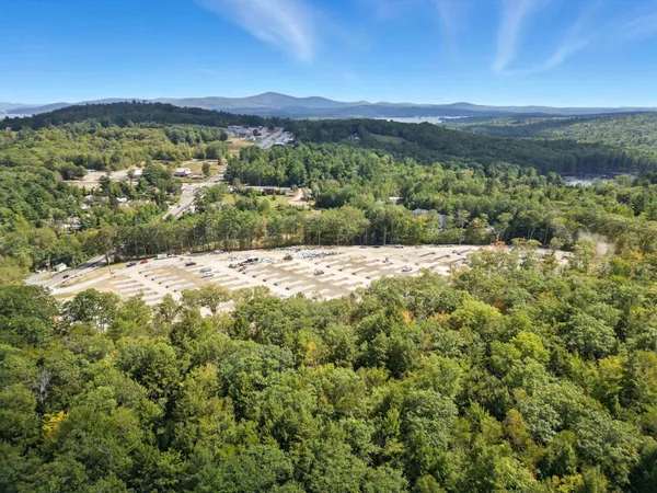 $200,000 | Endicott Street North, Laconia, NH 03246