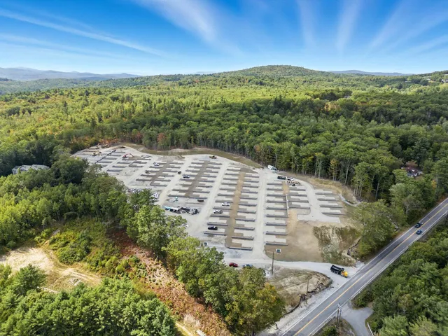 $200,000 | Endicott Street North, Laconia, NH 03246