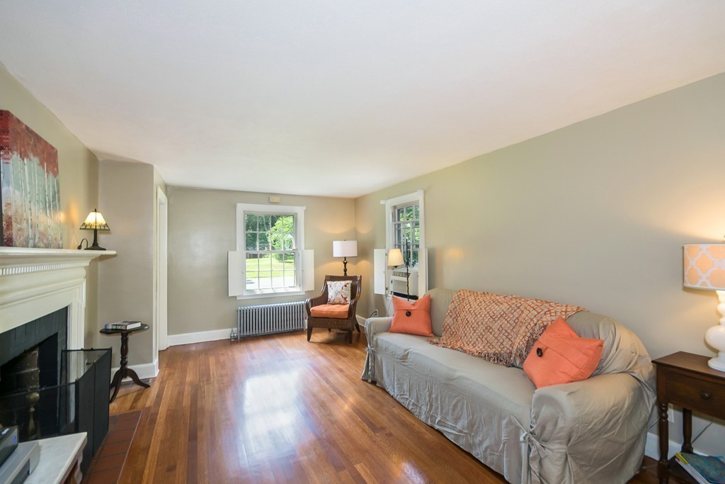 73 Shaker Road Longmeadow, MA 01106 - Photo 3 of 30 Gallery Image 3