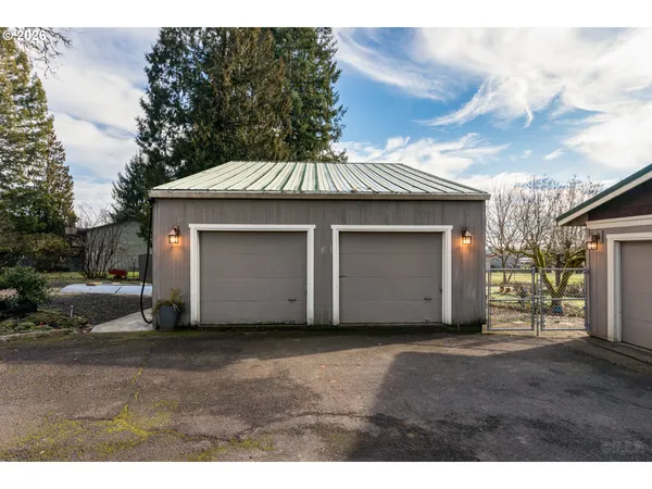 $899,500 | 33506 Rodney Street, Warren, OR 97053