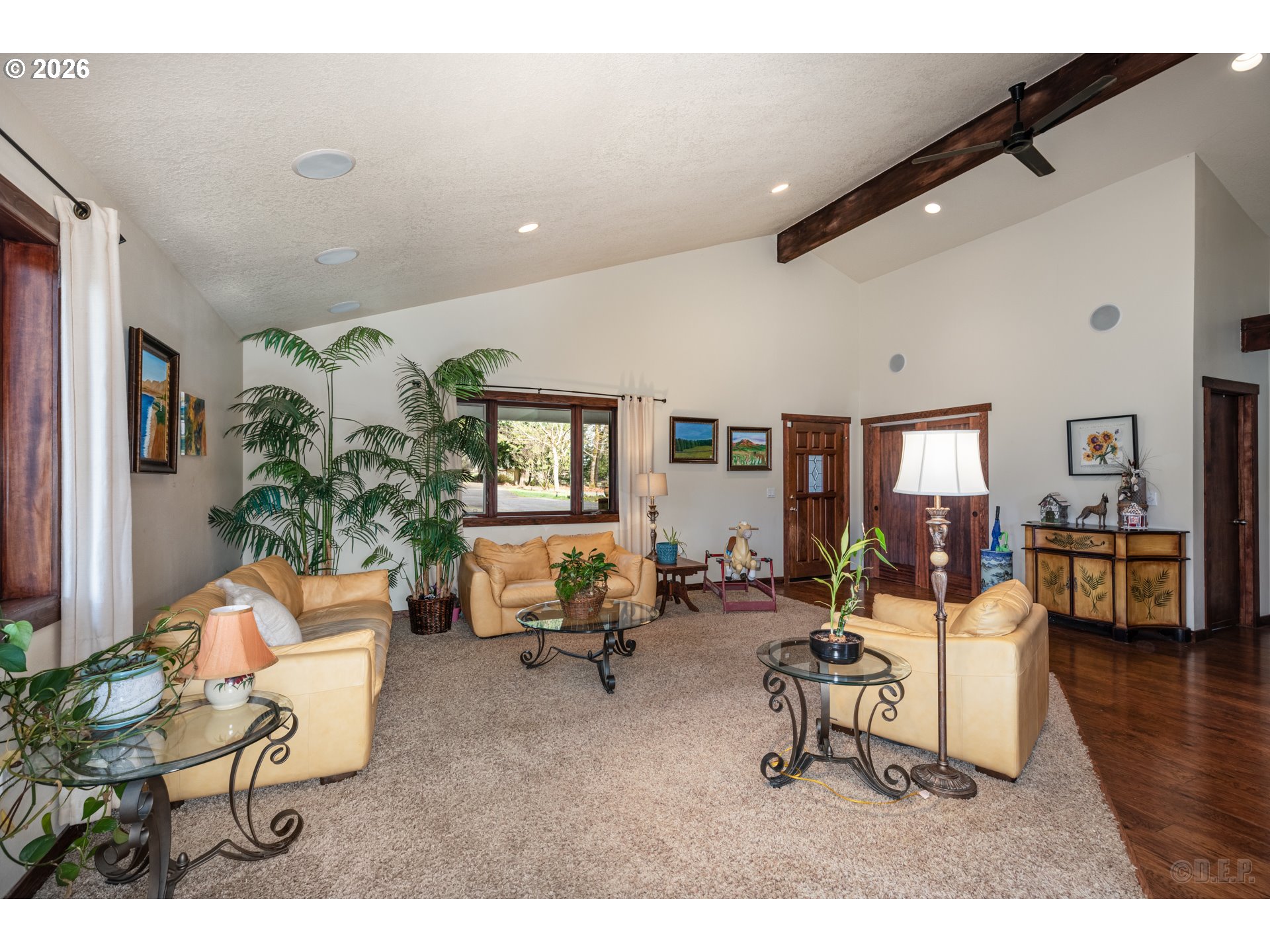 33506 Rodney Street Warren, OR 97053 - Photo 6 of 38 Living Room