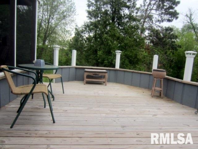 8615 Ridgewood Road Rock Island, IL 61201 - Photo 12 of 24