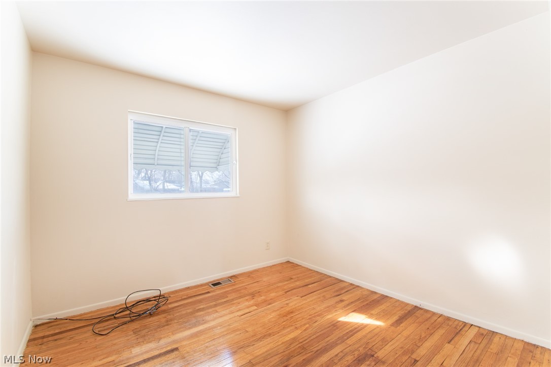4469 Burkey Road Youngstown, OH 44515 - Photo 14 of 35 Gallery Image 14