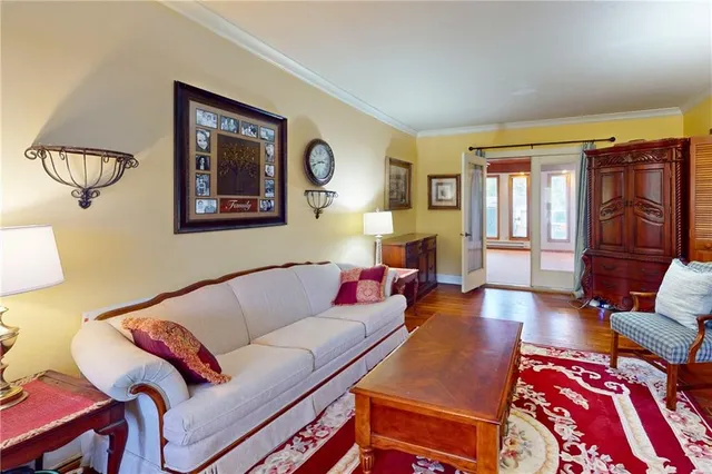 $220,000 | 722 West Walnut Street, Nevada, MO 64772