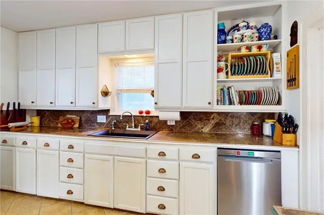 $220,000 | 722 West Walnut Street, Nevada, MO 64772