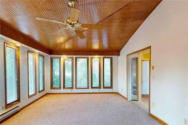 $220,000 | 722 West Walnut Street, Nevada, MO 64772