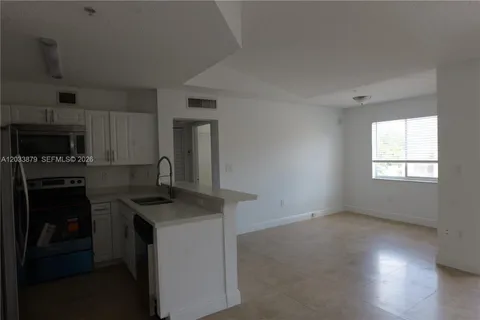 $165,000 | 771 North Pine Island Road, Unit 308, Plantation, FL 33324