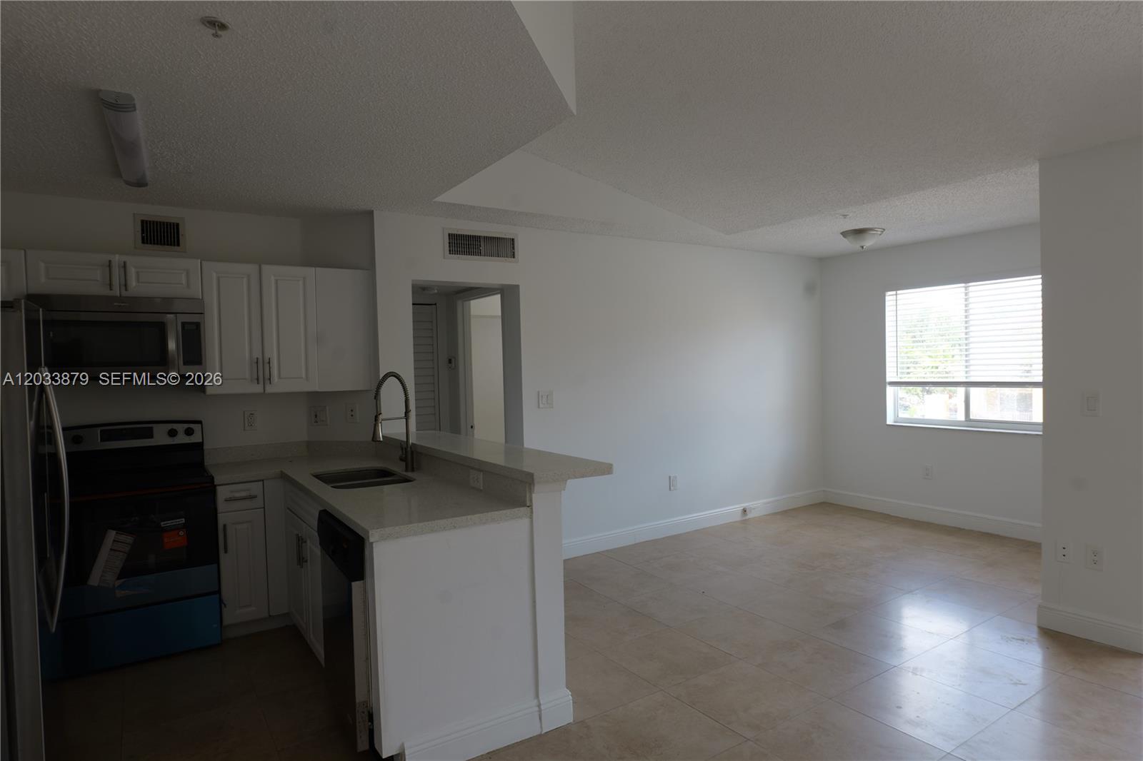 771 North Pine Island Road, Unit 308 Plantation, FL 33324 - Photo 8 of 10