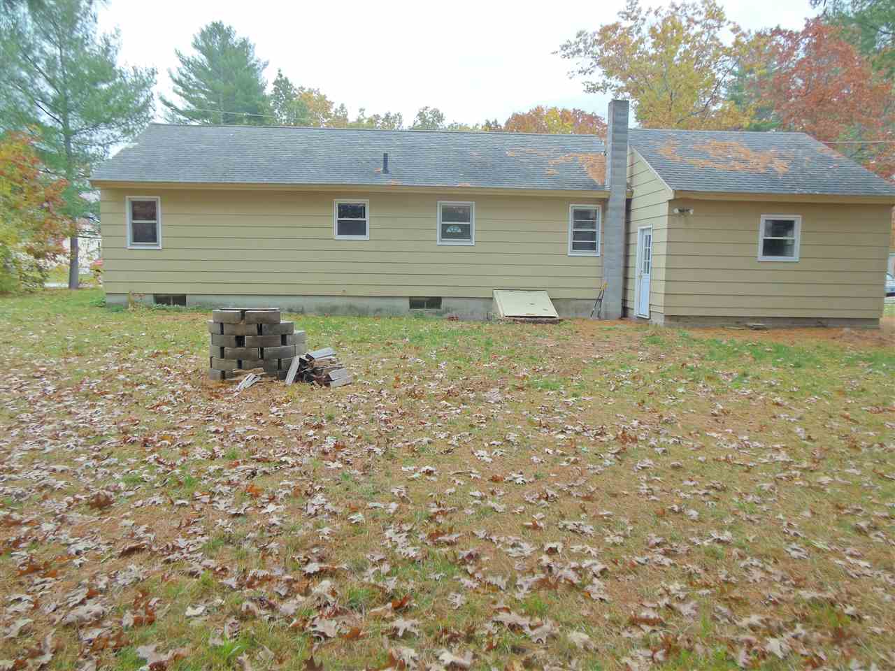 6 Hope Drive Rochester, NH 03868 - Photo 3 of 14