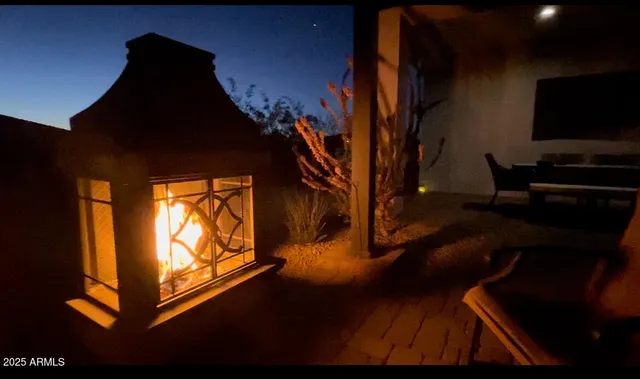 $825,000 | 2049 East Gaffney Road, New River, AZ 85087