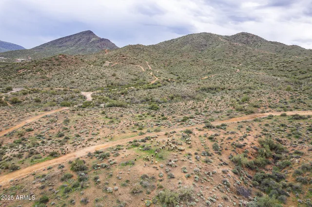 $825,000 | 2049 East Gaffney Road, New River, AZ 85087