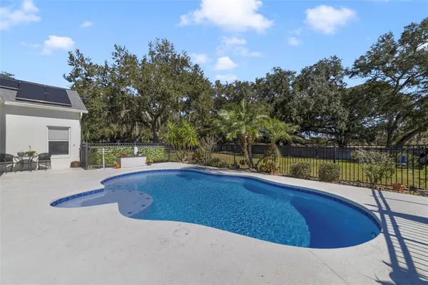 $739,900 | 1401 Hidden Oaks Bend, St. Cloud, FL 34771