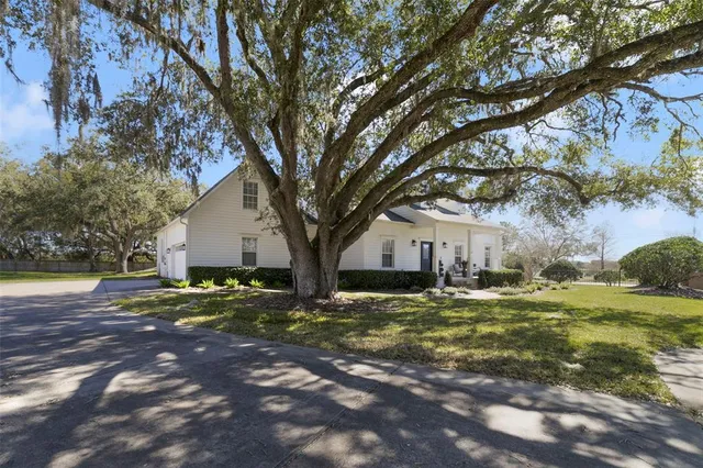 $750,000 | 1401 Hidden Oaks Bend, St. Cloud, FL 34771