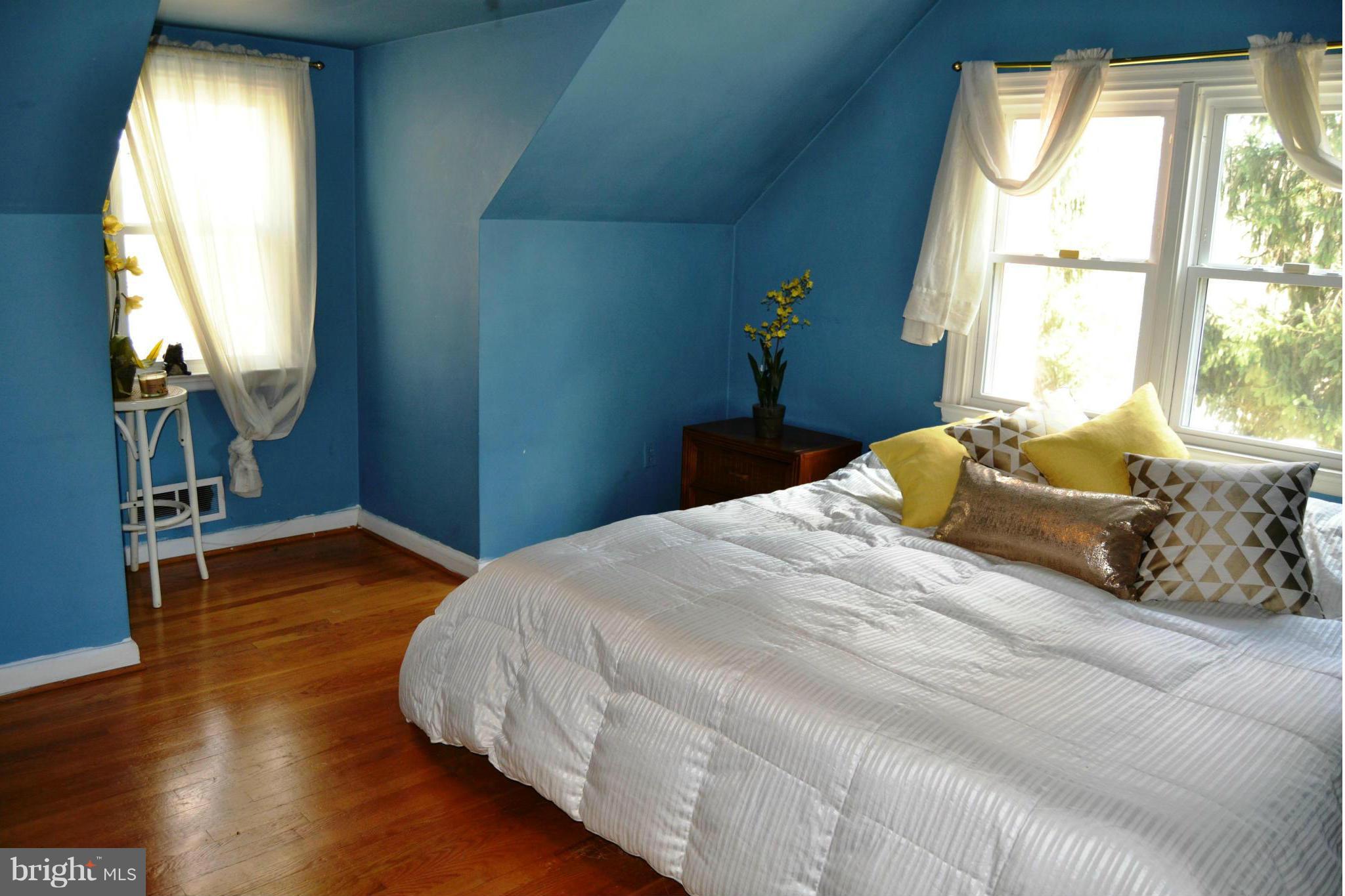 7011 Lancaster Road Pikesville, MD 21207 - Photo 17 of 23 Bedroom (Master)