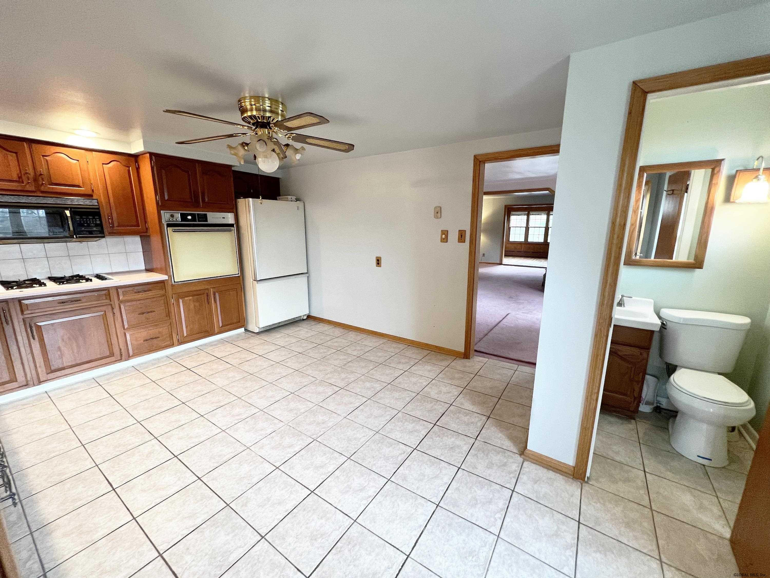 15 Summit Street Rensselaer, NY 12144 - Photo 7 of 80 Photo 7