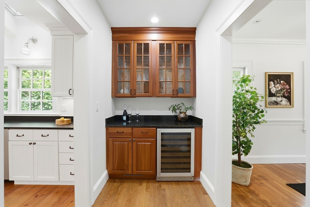 27 Slocum Road Lexington, MA 02421 - Photo 14 of 39
