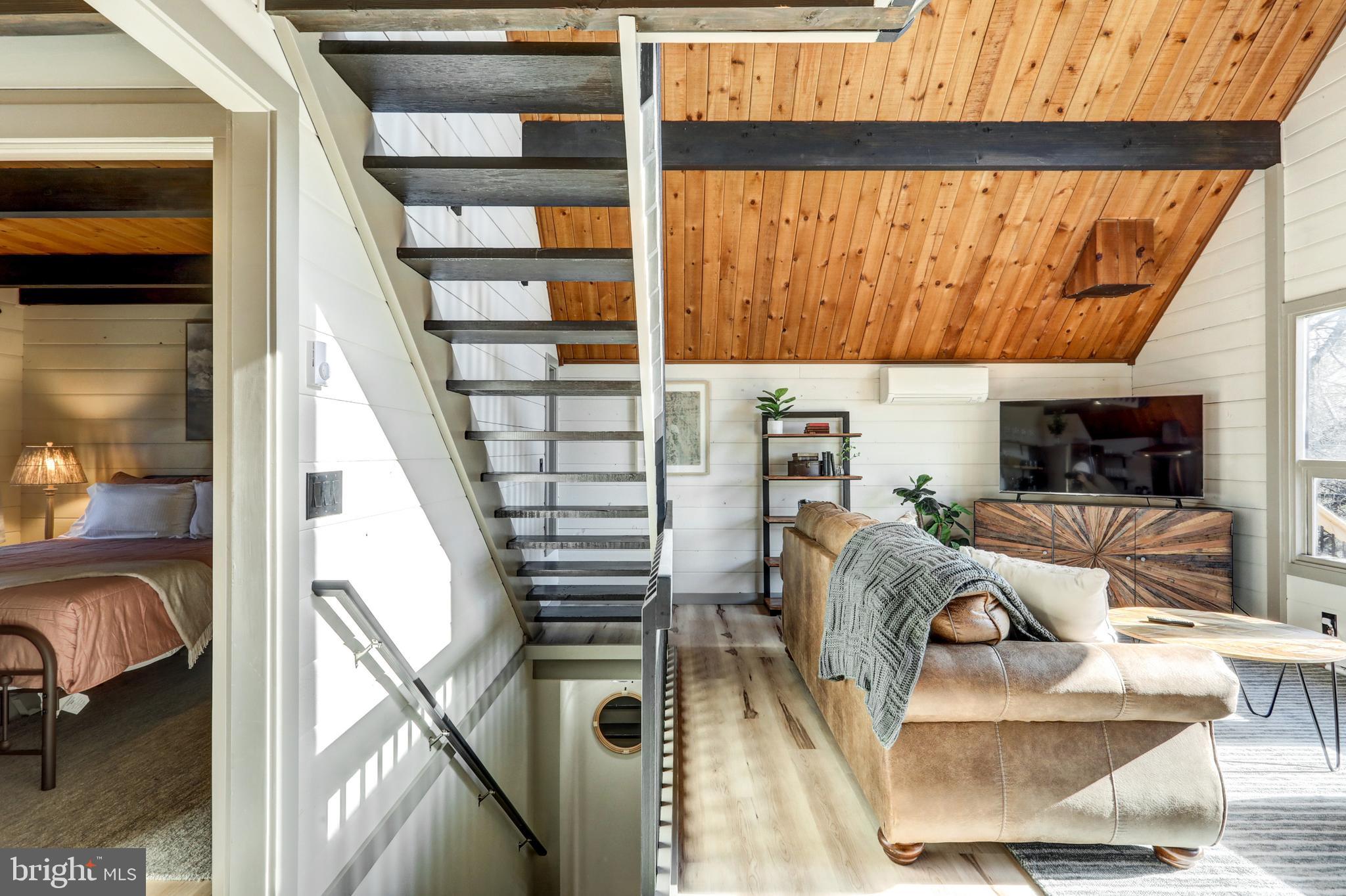 120 Brompton Road Hummelstown, PA 17036 - Photo 32 of 55 a view of entryway and hall with wooden floor