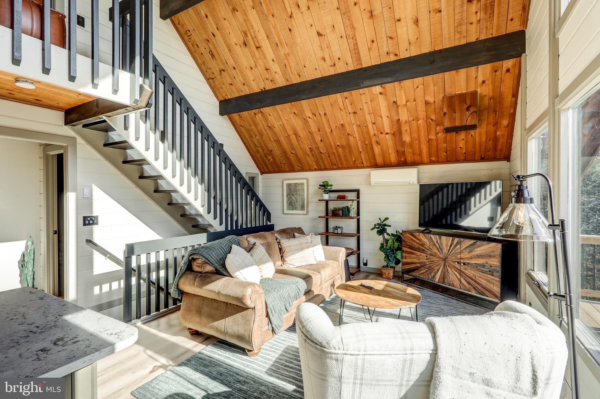 120 Brompton Road Hummelstown, PA 17036 - Photo 34 of 55 a view of an outdoor sitting area with wooden fence