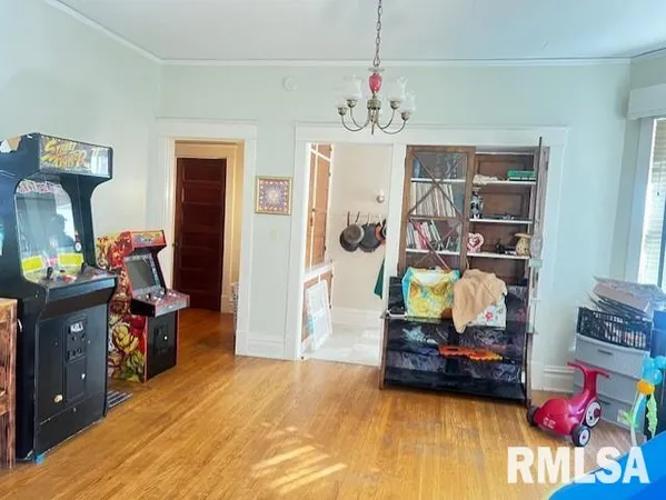 $169,000 | 529 North Kellogg Street, Galesburg, IL 61401