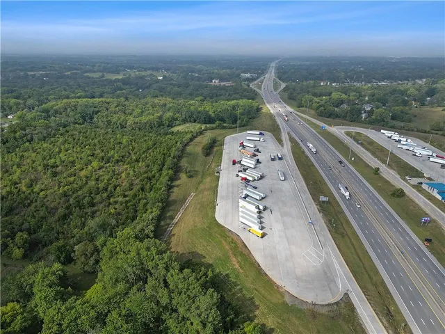 $350,000 | 7320 Riverview Avenue, Kansas City, KS 66112