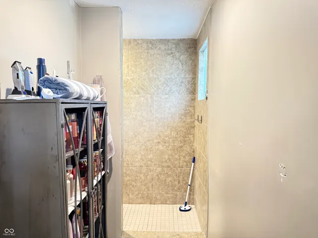 $300,000 | 9308 Thornwood Drive, Indianapolis, IN 46250