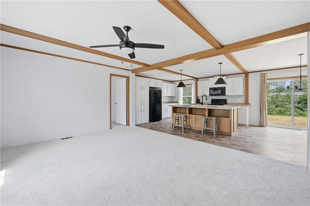 69 South Summit Road, Unit 305 Greenville, PA 16125 - Photo 7 of 42 Gallery Image 7