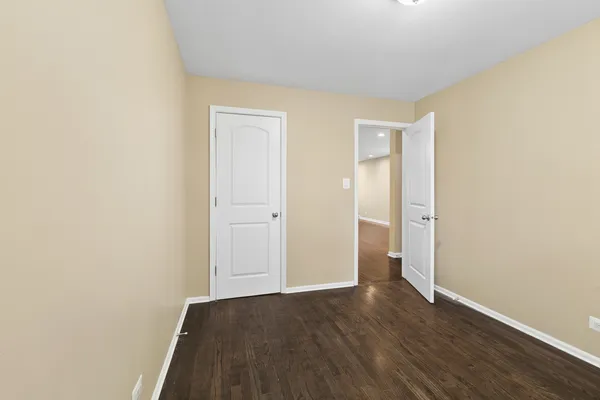 $270,000 | 2808 West 140th Place, Blue Island, IL 60406