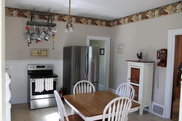 $395,000 | 221 Main Street North, Sauk Centre, MN 56378